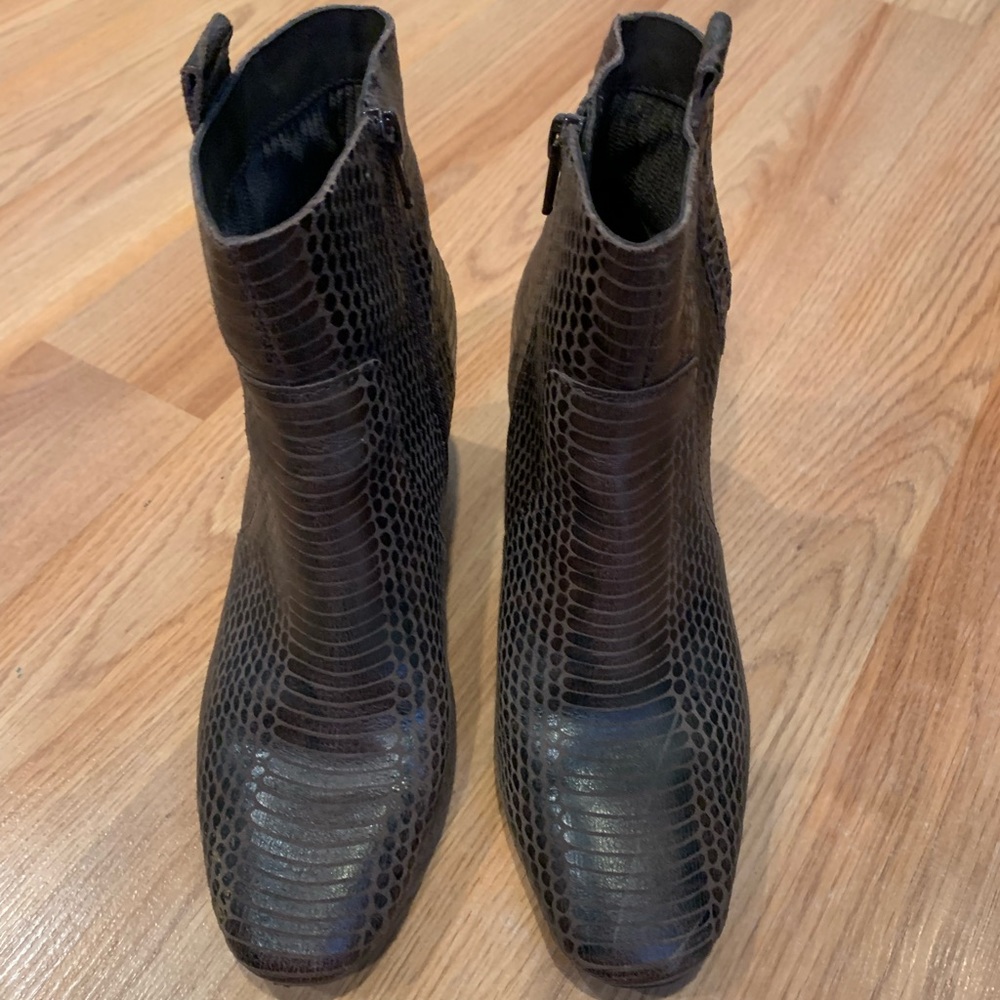 LEYLAND BOOTIE X KORK’S